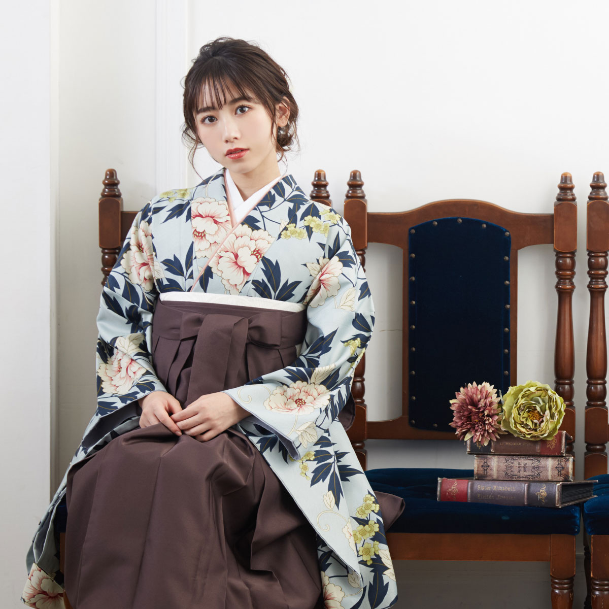 G927 水色　牡丹に蔦 大学生袴