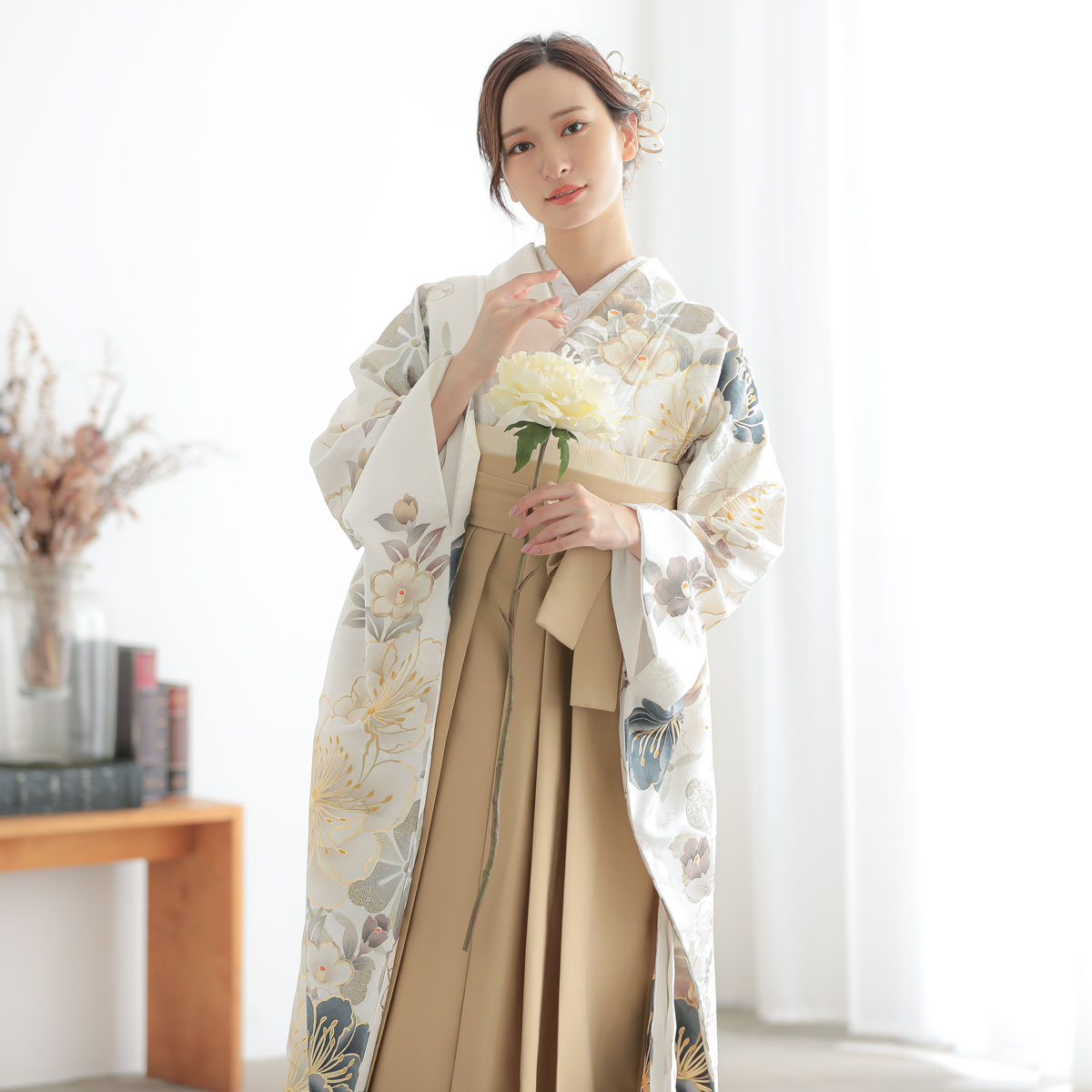 振袖袴 白 大桜に椿