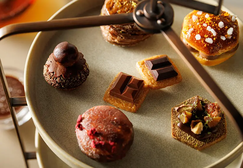 チョコレート専門店のカフェ「ル・サロン」｜ル・ショコラ