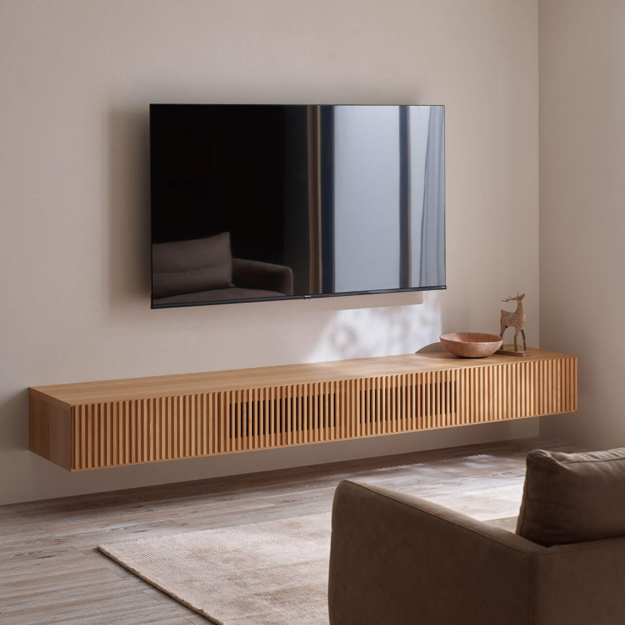 突板フロートテレビボード スモークガラス+リブフラップ扉 リモコン