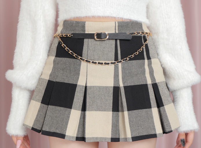 Check box pleats mini skirt