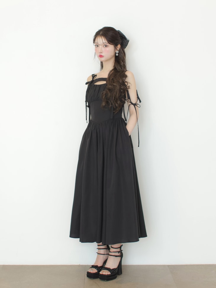 M me eme／【pre order】Ribbon gathered flare long onepiece ...