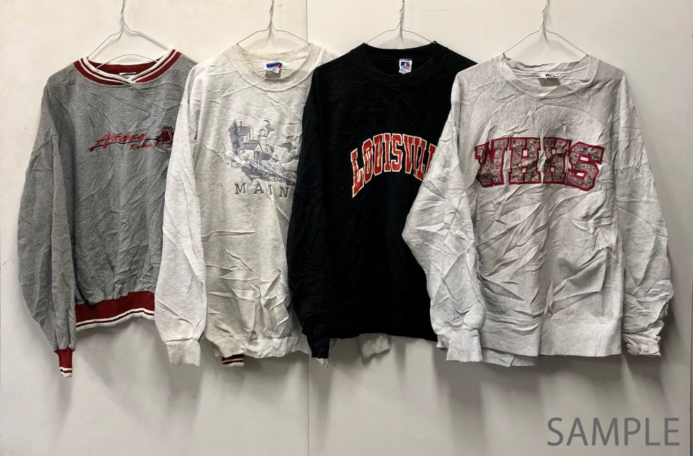 プリントスウェットの入荷サンプル