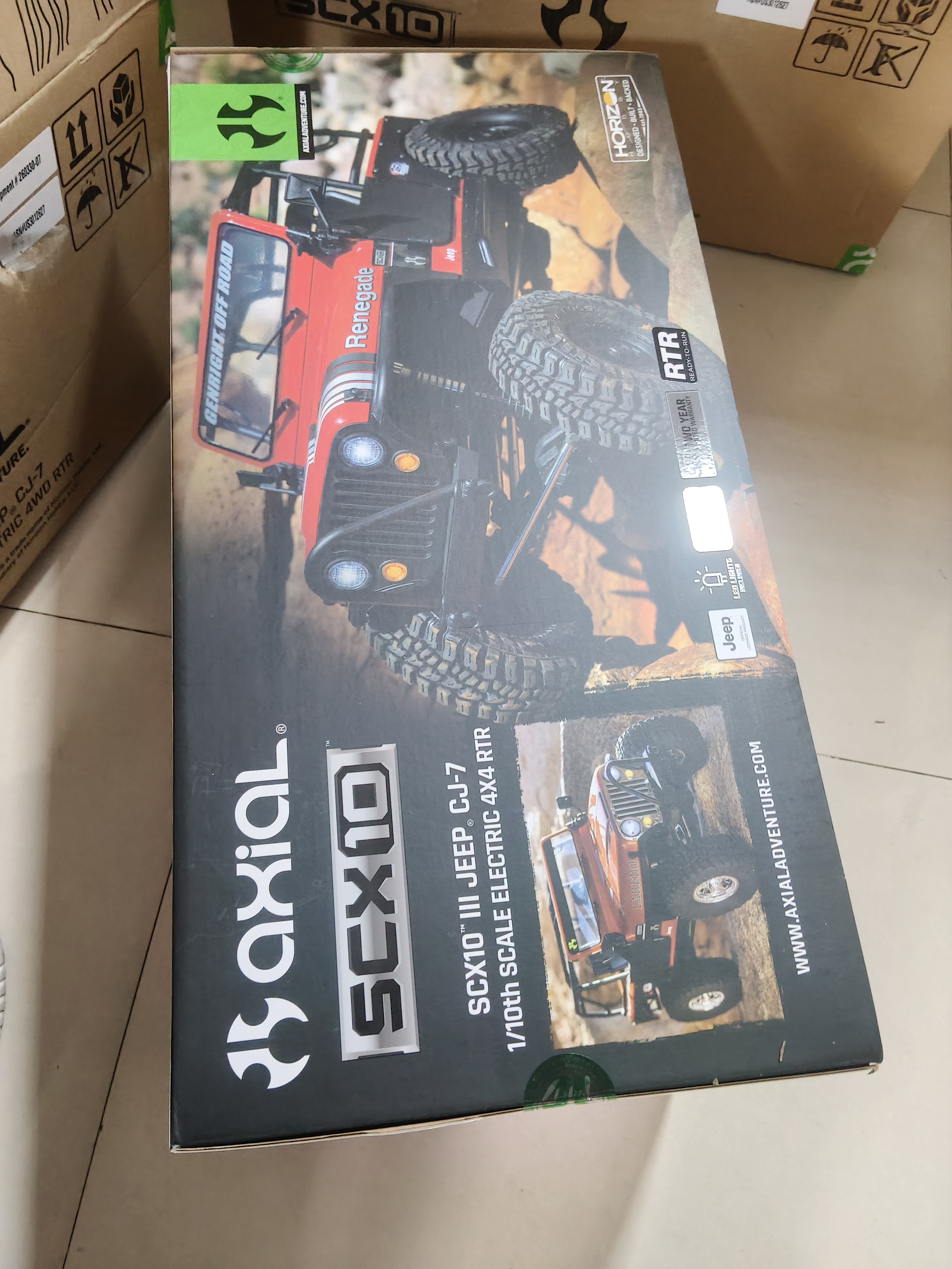 AXIAL SCX10 III CJ-7 がついに待望の復活を遂げました！ 入荷について