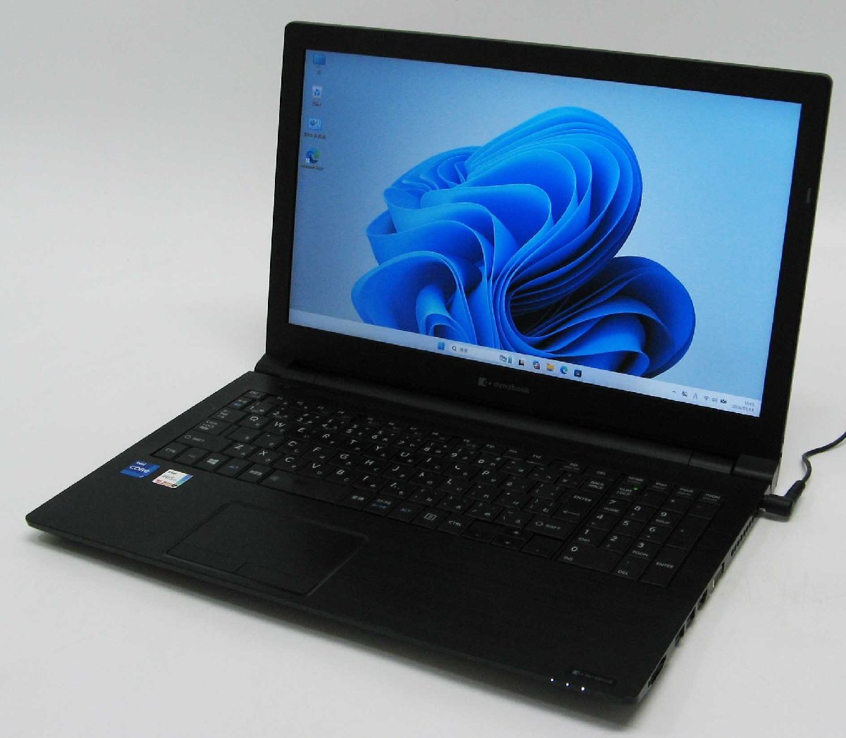 dynabook B65/HS A6BCHSAAMM21 Corei7 11���� SSD Windows 11 ���� �m�[�g �p�\�R��