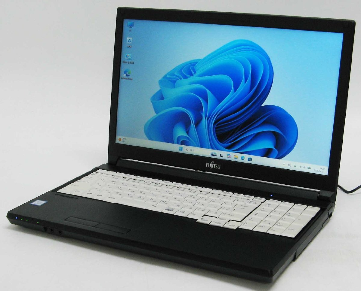 Lifebook A579/C FMVA66001 Core i5 第8世代 SSD Windows 11 中古 ノート パソコン