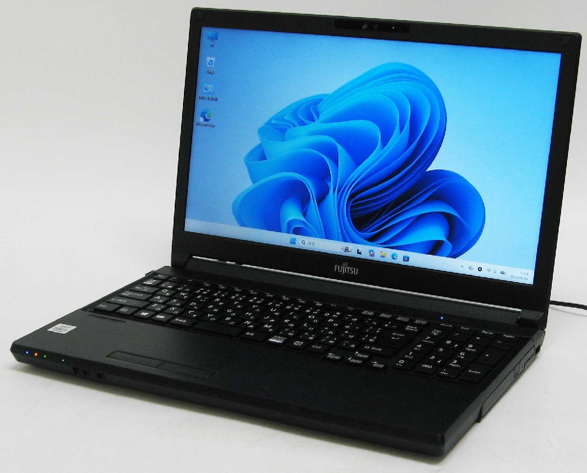 Lifebook A5510/D FMVA82TK2 Webカメラ Corei3 第10世代 Windows 11 ノート パソコン