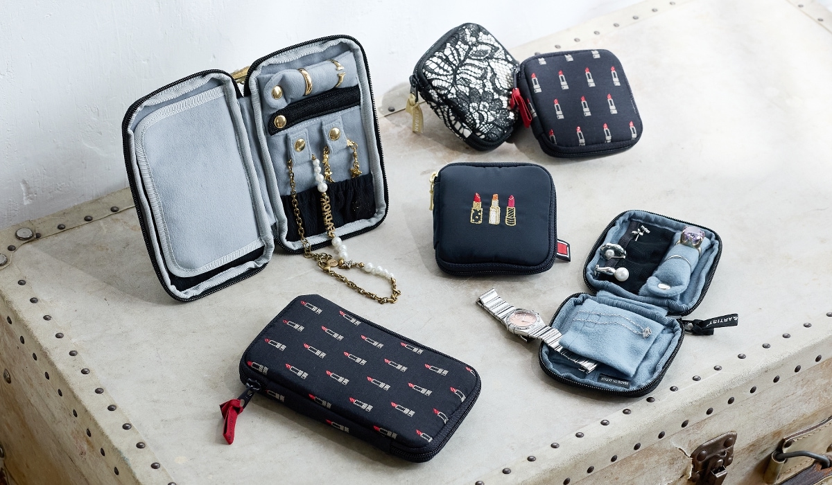 ジュエリーポーチのコレクションイメージ