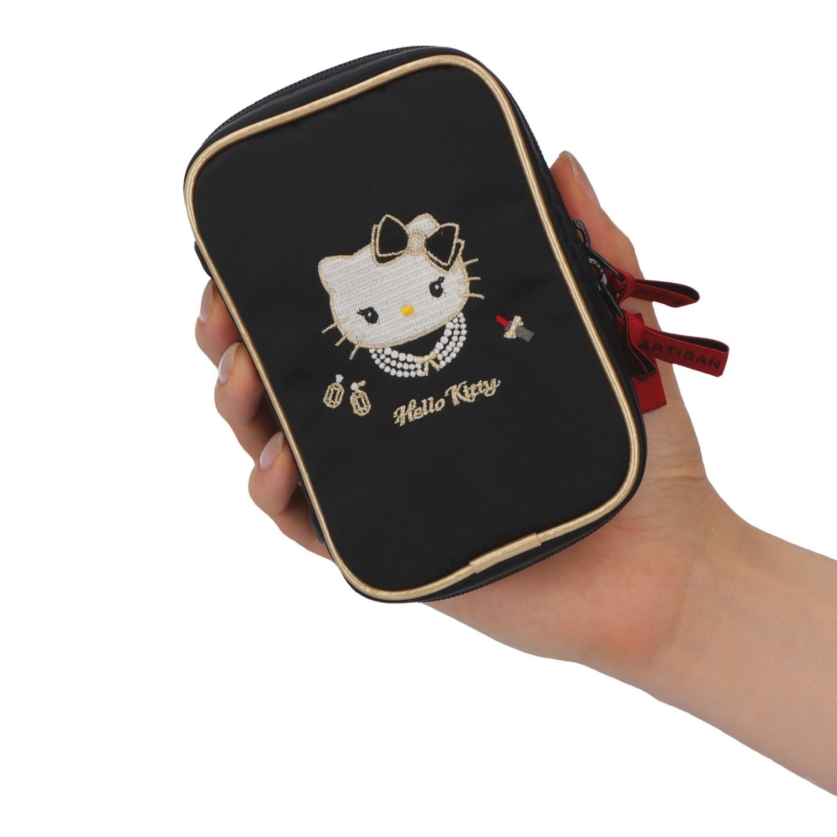 新商品】オンライン限定 ランジェリーが潜むミニポーチ ハロー・キティ