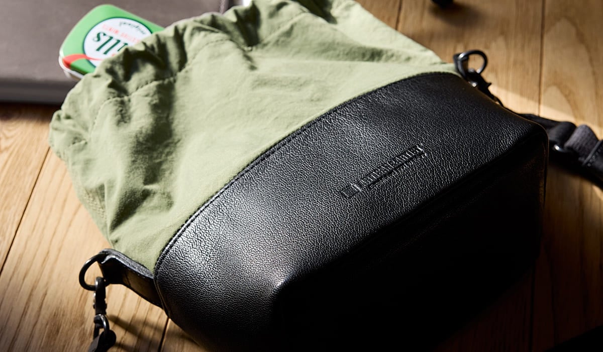 �������ܥǥ��������ݡ��� �쥶�����ե��֥�å� ACAM-CP210