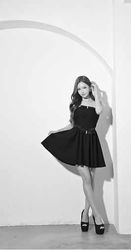 襟付きフレアワンピース