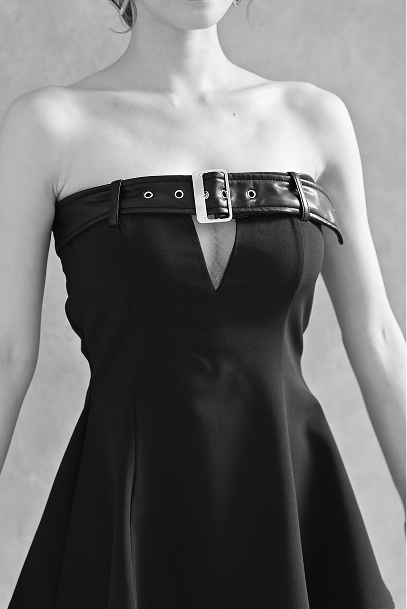 襟付きフレアワンピース