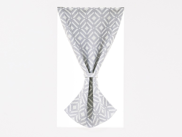 モダンな幾何学模様の2級遮光カフェカーテン「マラケシュ」ベージュ