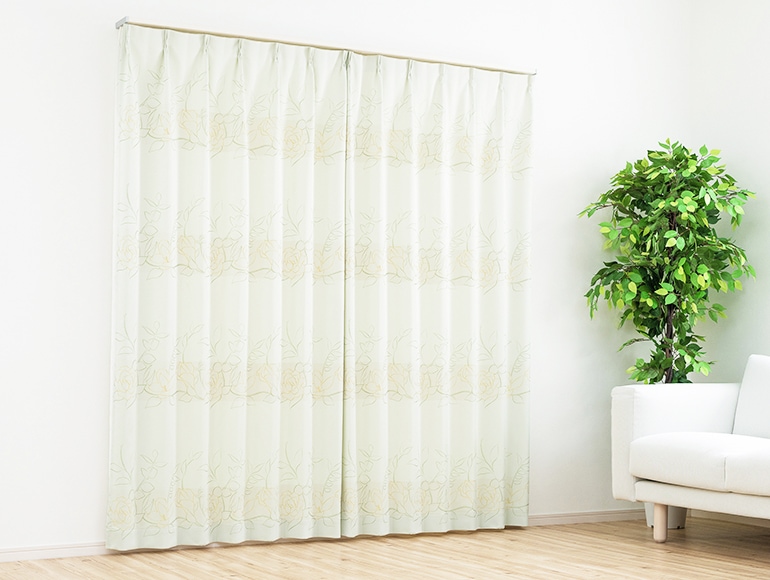 ジャガードで織りなす美しいデザインの防炎ドレープカーテン