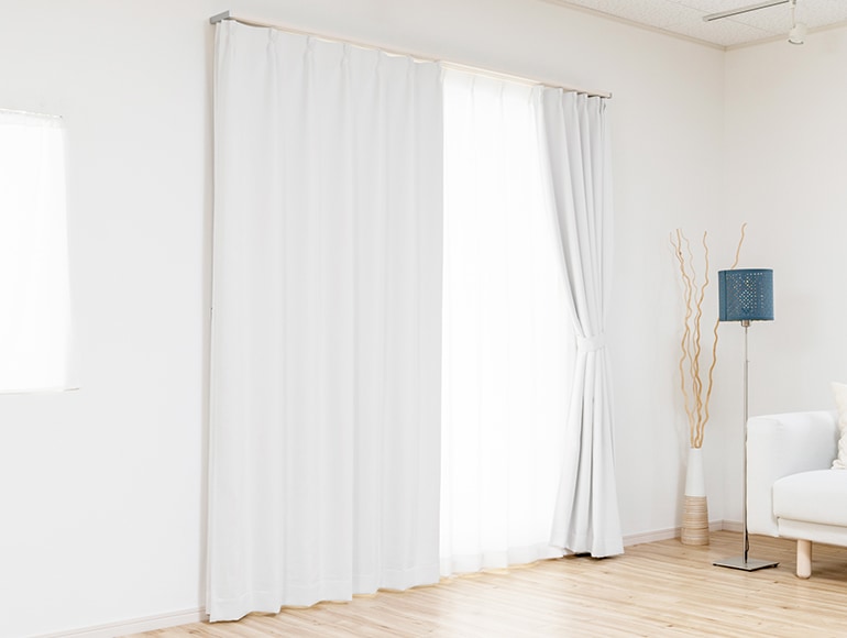 高品質 絶品 美しいホワイトガーデン スフィア 楽天市場】【4000円クーポン配布】カーテン 遮光 1級 遮光カーテン 防