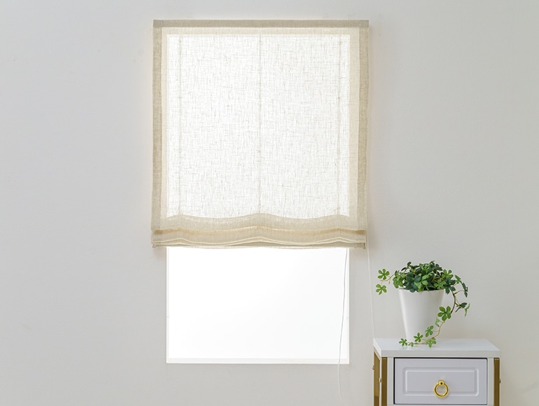 ディズニー　プー　ローマンシェード　新品 程よいシャリ感と透け感の麻100％天然素材レースローマンシェード