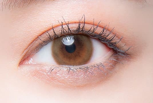 ビーブロンド目