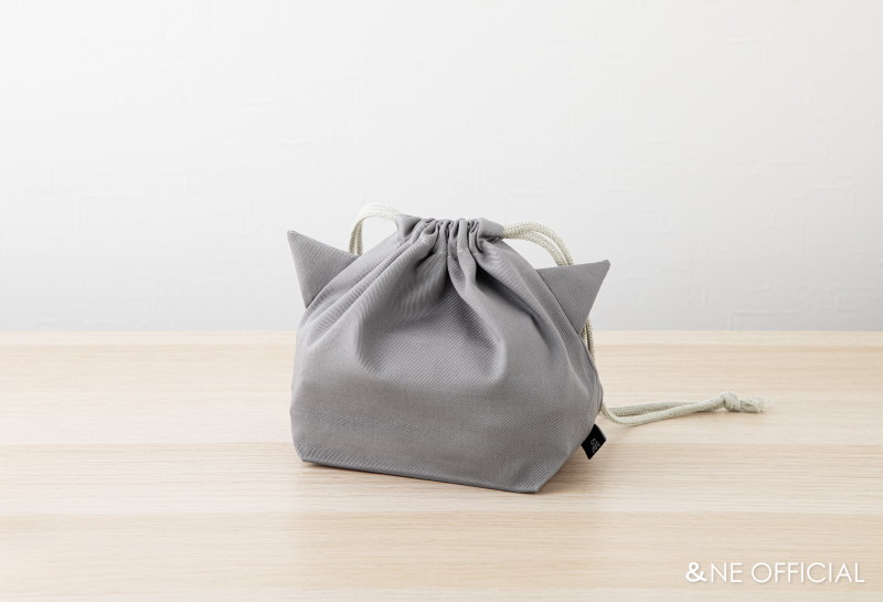 ねこの形になるきんちゃく