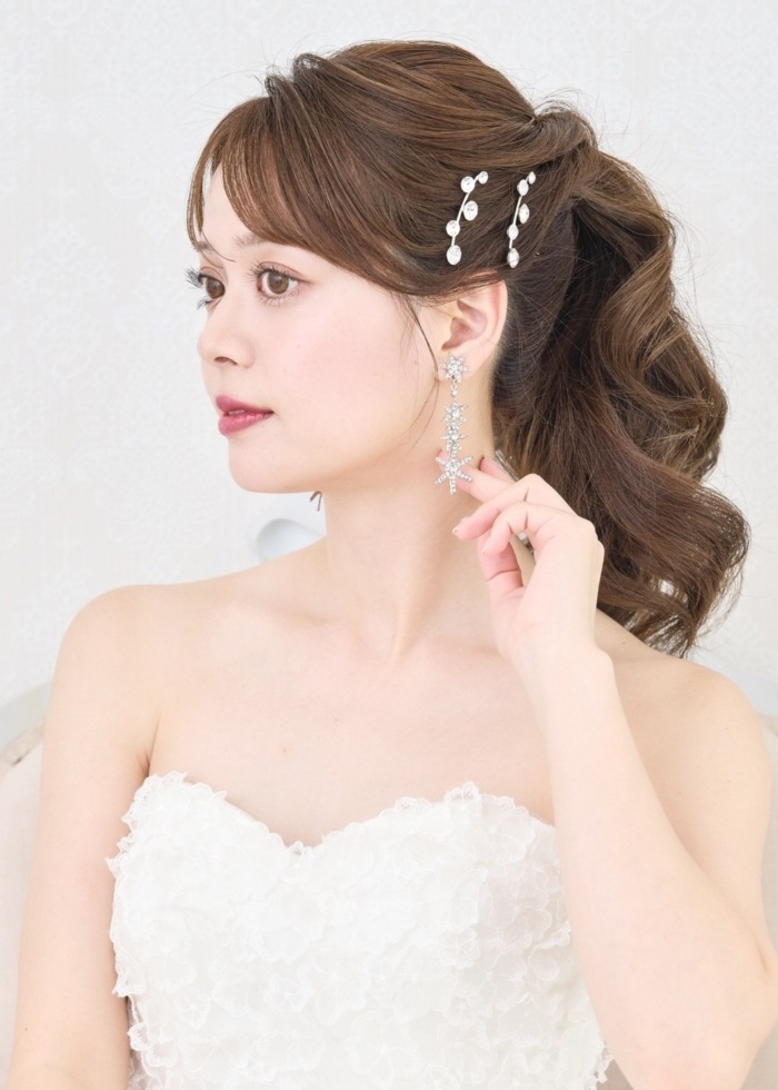ブライダルアクセサリーのアンナンウェディング