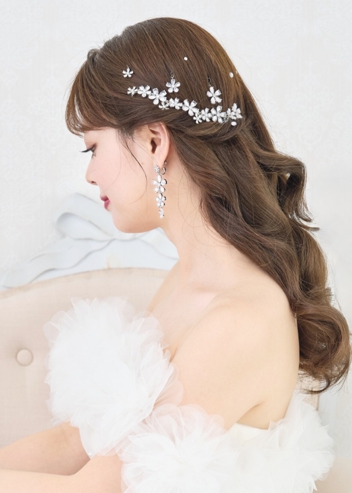 ブライダルアクセサリーのアンナンウェディング