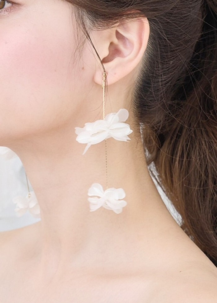 ブライダルアクセサリーのアンナンウェディング