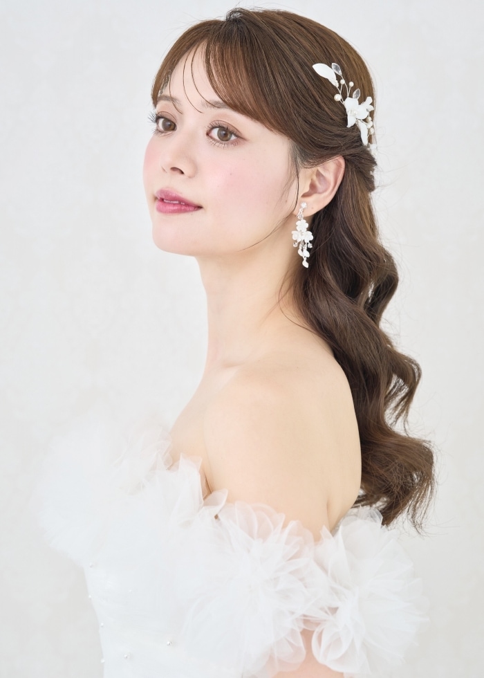 ブライダルアクセサリーのアンナンウェディング