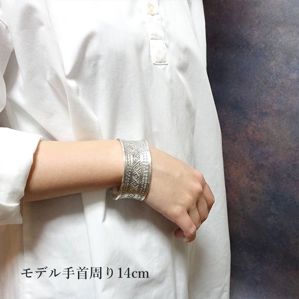 銀製 SILVER 950 刻印有 植物紋様 シルバーバングル ブレスレット純銀 カレンシルバー バングル レディース シルバー950 ワイド 幅広 純銀 高