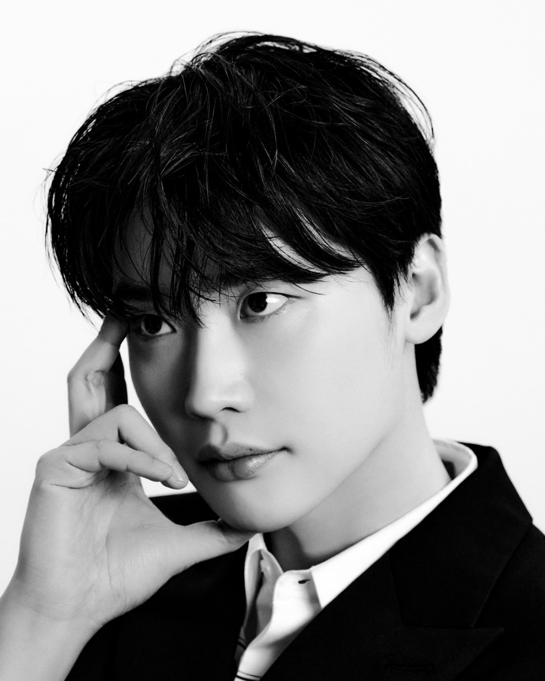 Lee Jong Suk