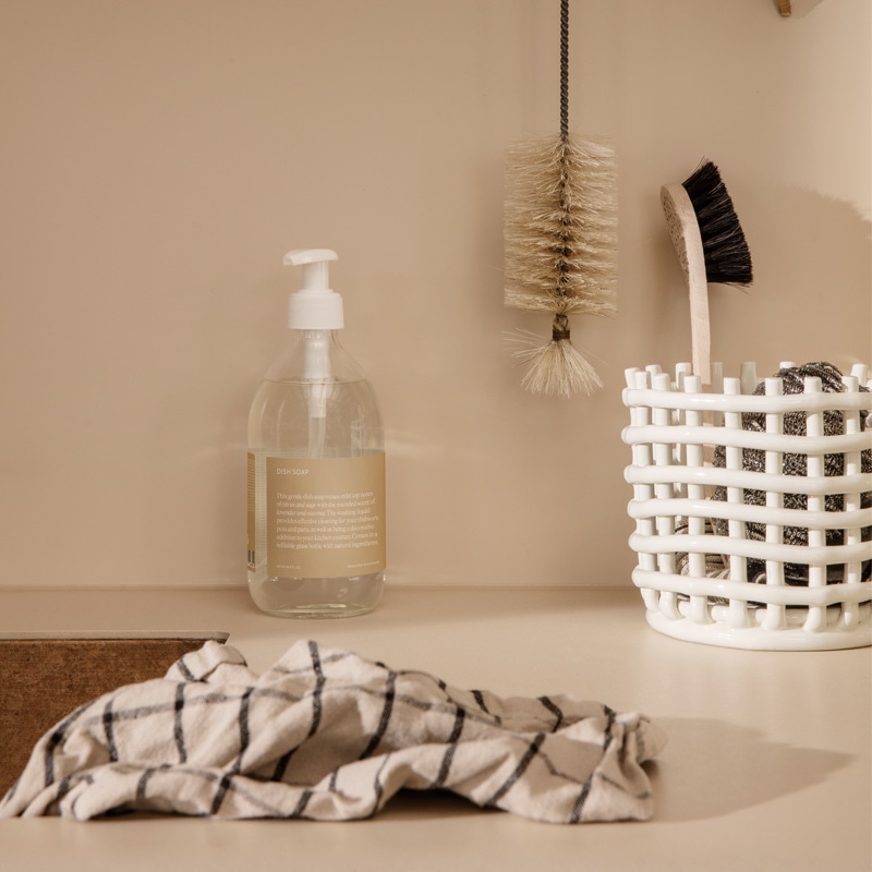 Ferm Living ファームリビング セラミックバスケット S