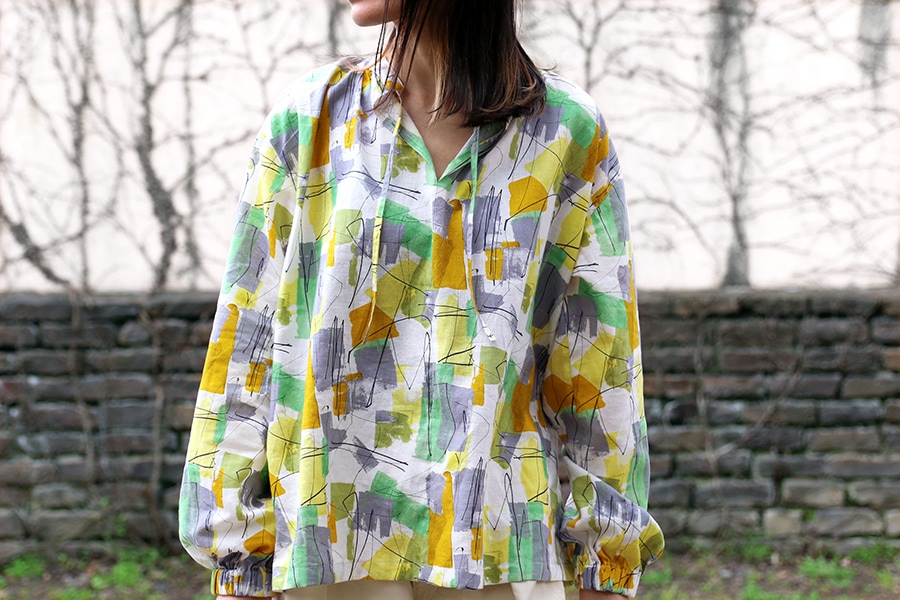 ジェオリィギャザーブラウス