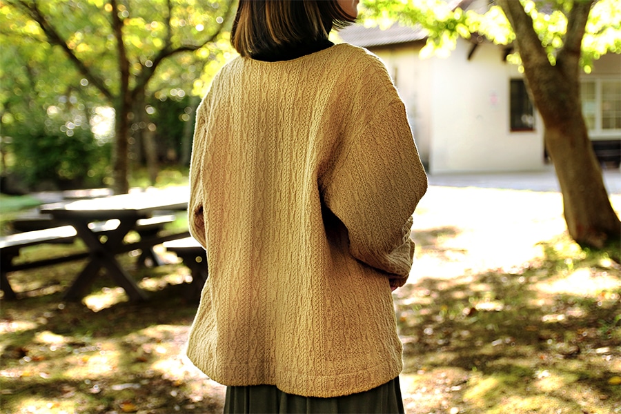 ノーカラーニットジャケット