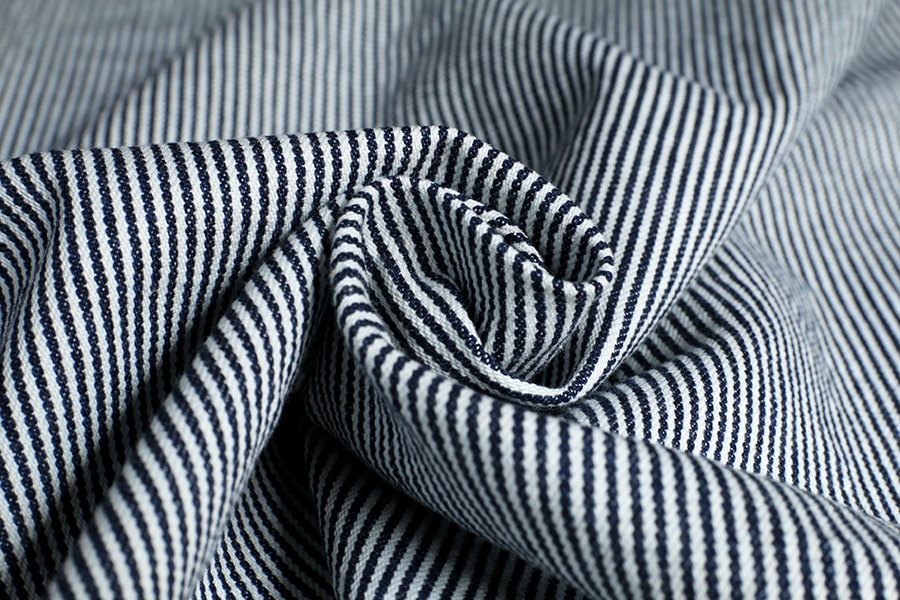 洗いをかけいた 10oz ヒッコリーデニム bw加工