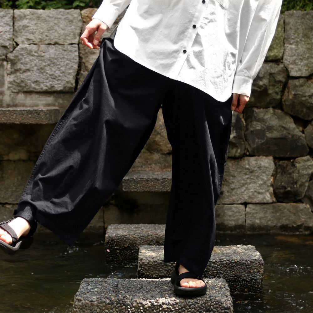洗いをかけた 超高密度チノクロス 40番手