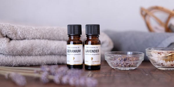 花のアロマオイル