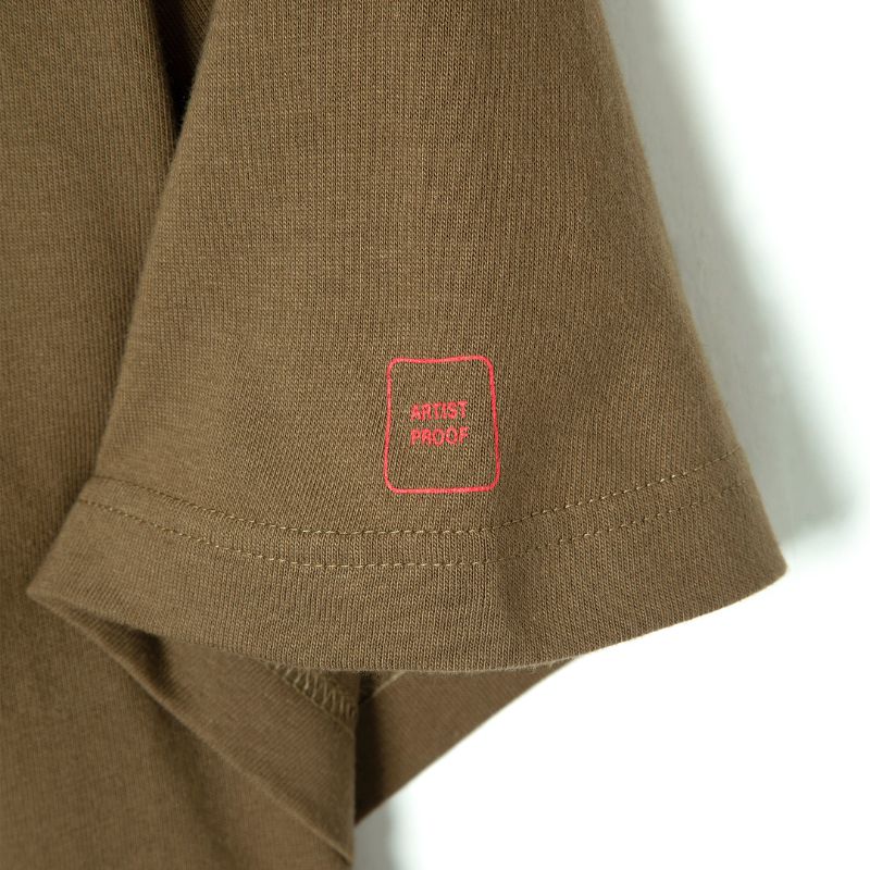 S/S TEE Innovatenの袖プリント