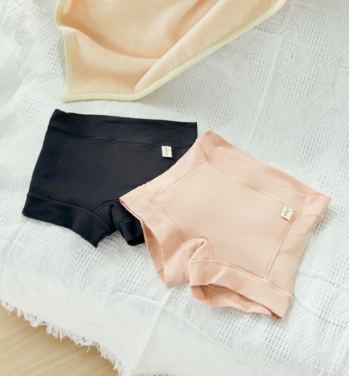 オーラおまもり®おなか温浴パンツ