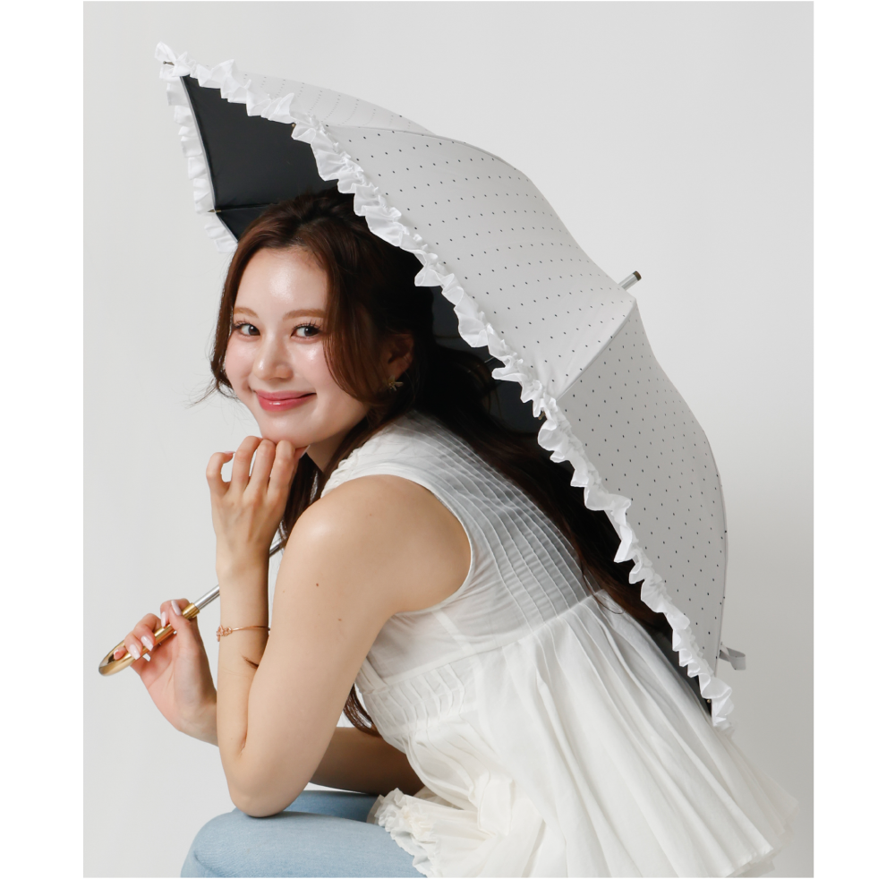 dazzlin 晴雨兼用傘 ストライプ・ドットフリル 着用イメージ
