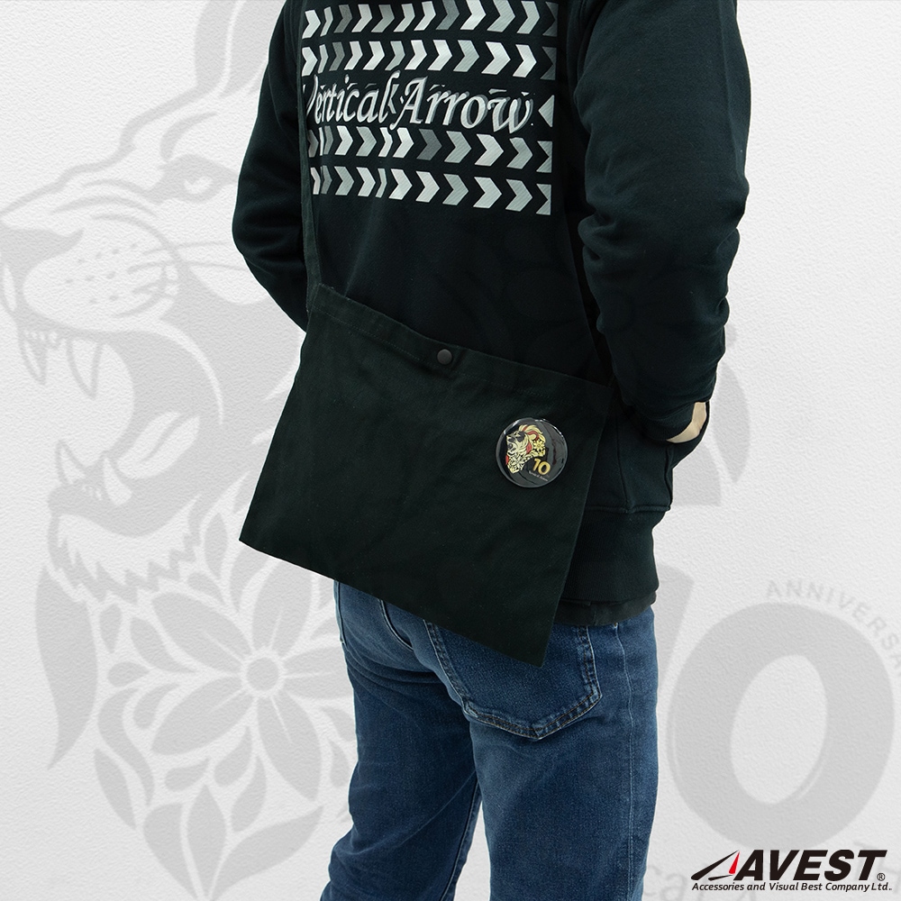 Verical Arrow �ɥ��ߥ顼�����󥫡������С�