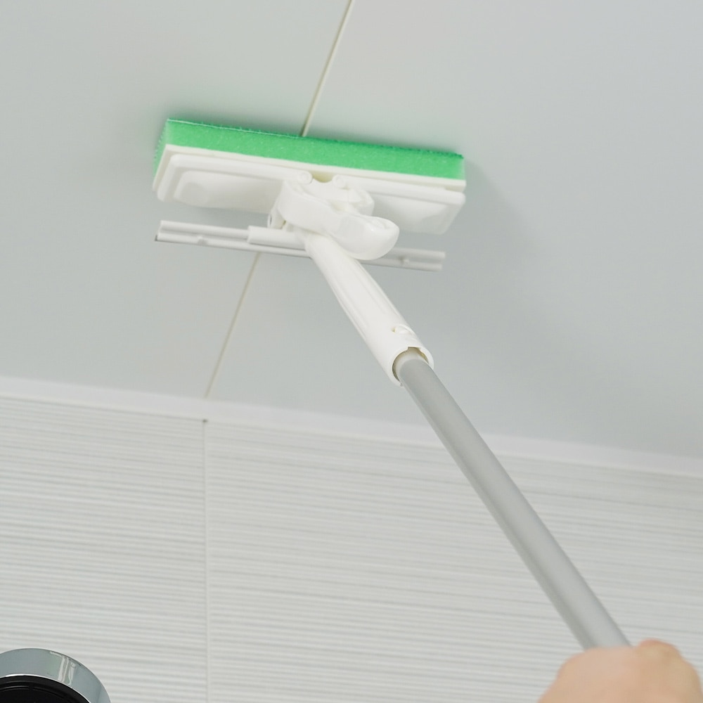 BT773 浴室カビ取り 楽絞りワイパー（全長約82cm） |おそうじのこと