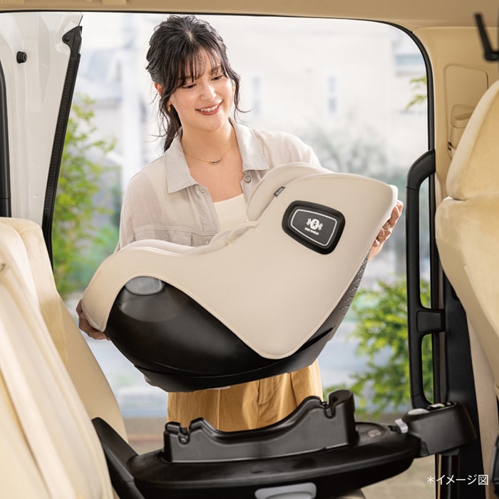 アップリカ Aprica クルリラ エックス プラスAB 回転式 チャイルドシート
