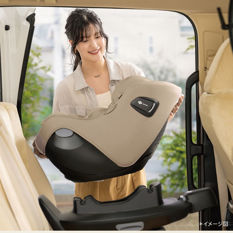 アップリカ Aprica クルリラ エックス プラスAC 回転式 チャイルドシート