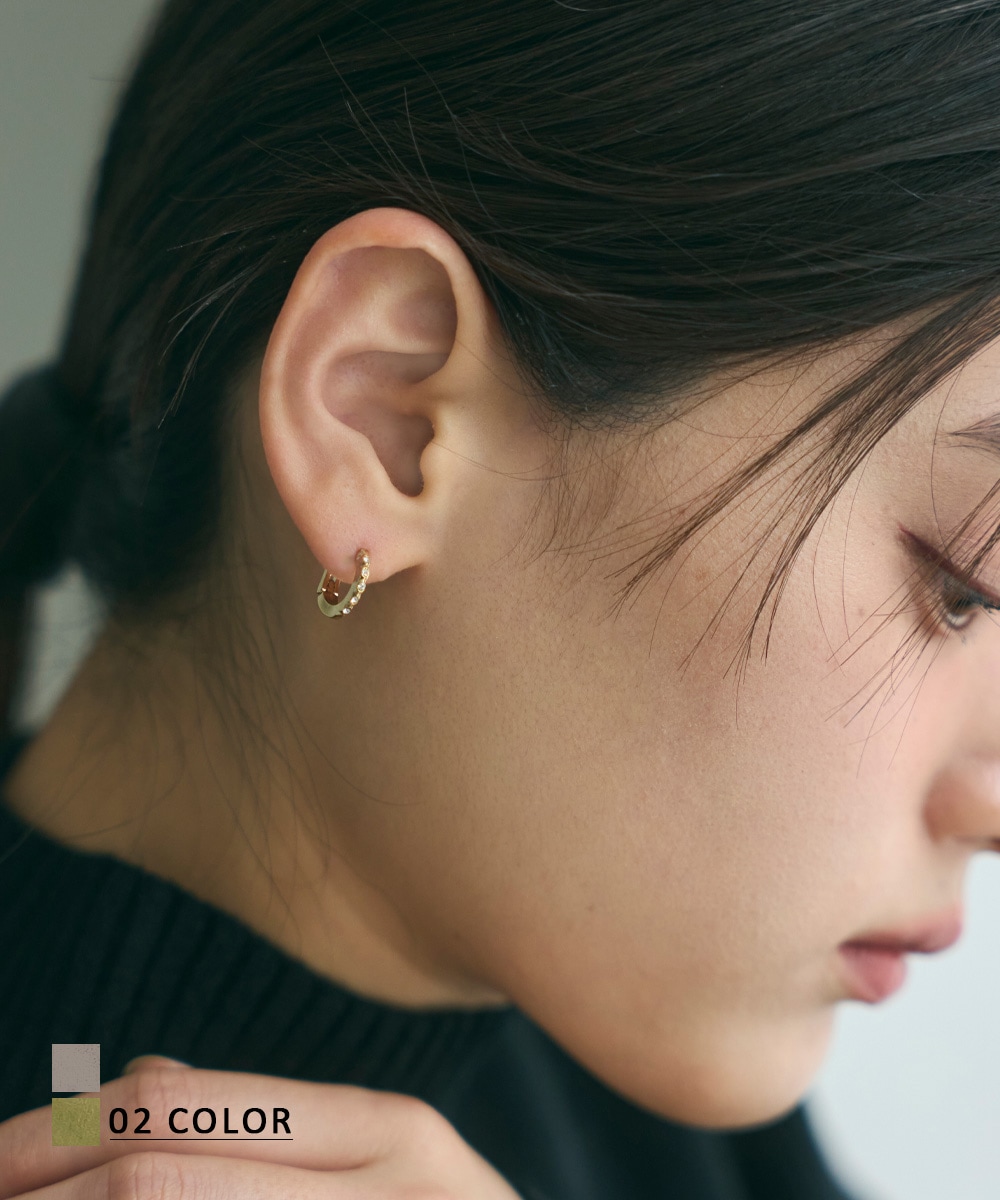 ビジューリングピアス