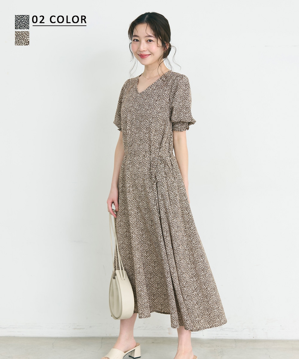 Vネックフラワーワンピース