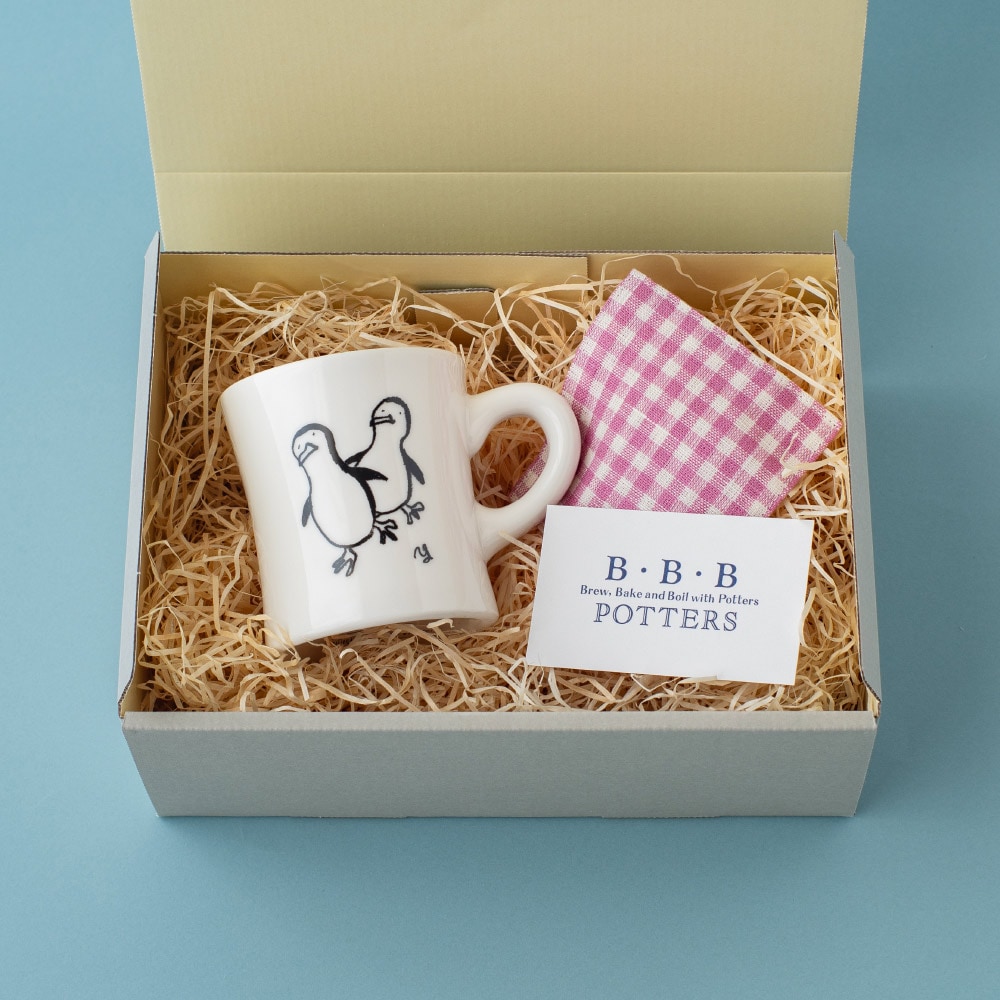 ❁専用です❁【Xmas】プレゼントBOX☘キャバリアちゃんふんわりチャーム ❁専用です❁【Xmas】プレゼントBOX☘キャバリアちゃんふんわり