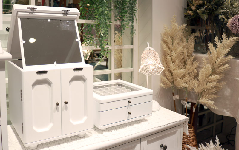 【姫家具】◇◆ジュエリーショーケース付きキャビネット◇◆ビーカンパニー取り扱い◆ 姫家具】◇◇ジュエリーショーケース付きキャビネット◇◇ビー