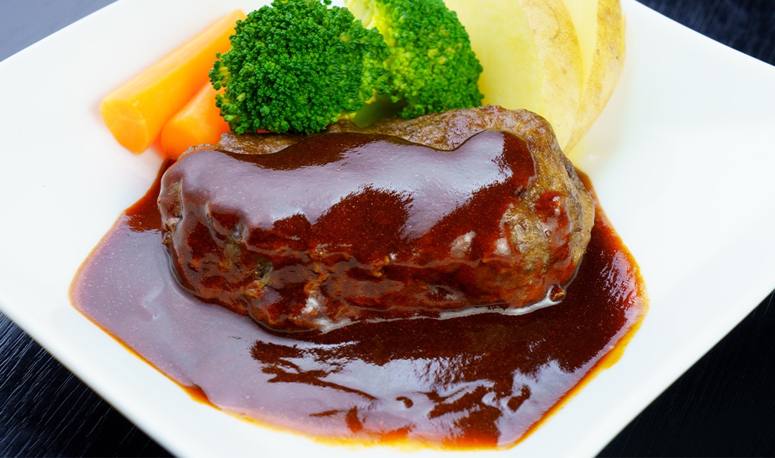 倉薗牛100％使用！ビーフクックくらぞのの極上ハンバーグ