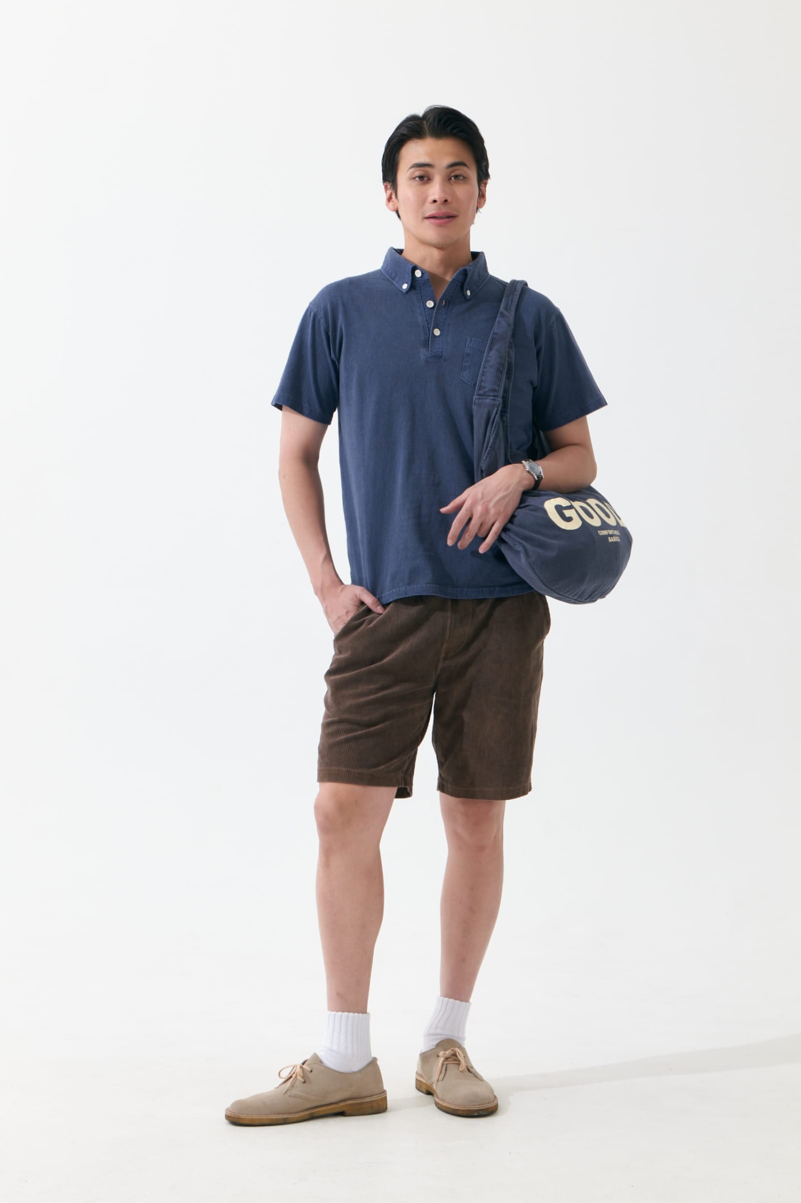 LOOK 01