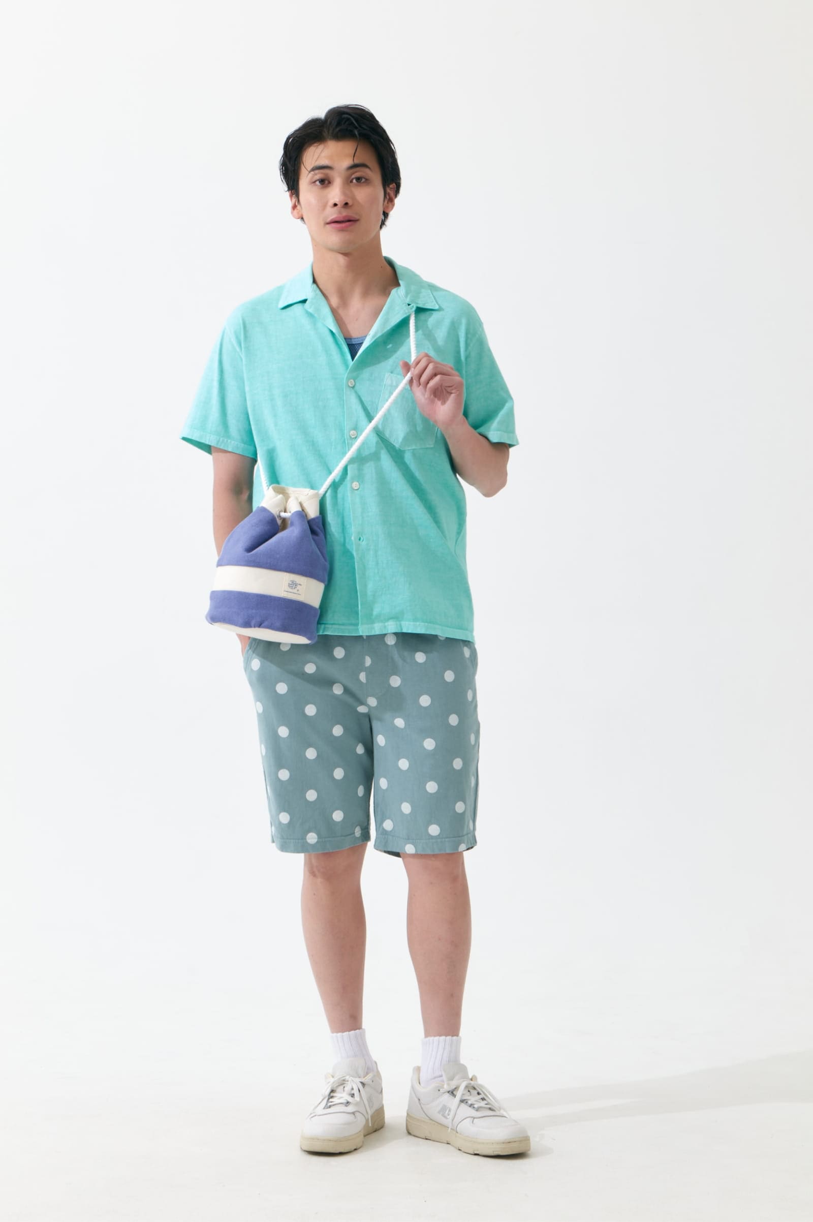 LOOK 05