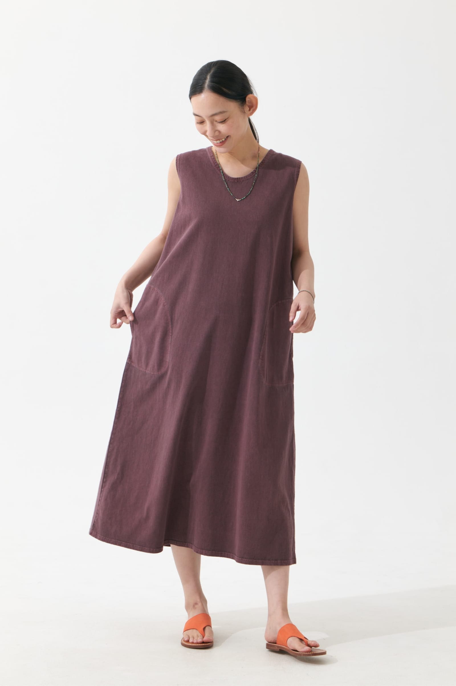 LOOK 01