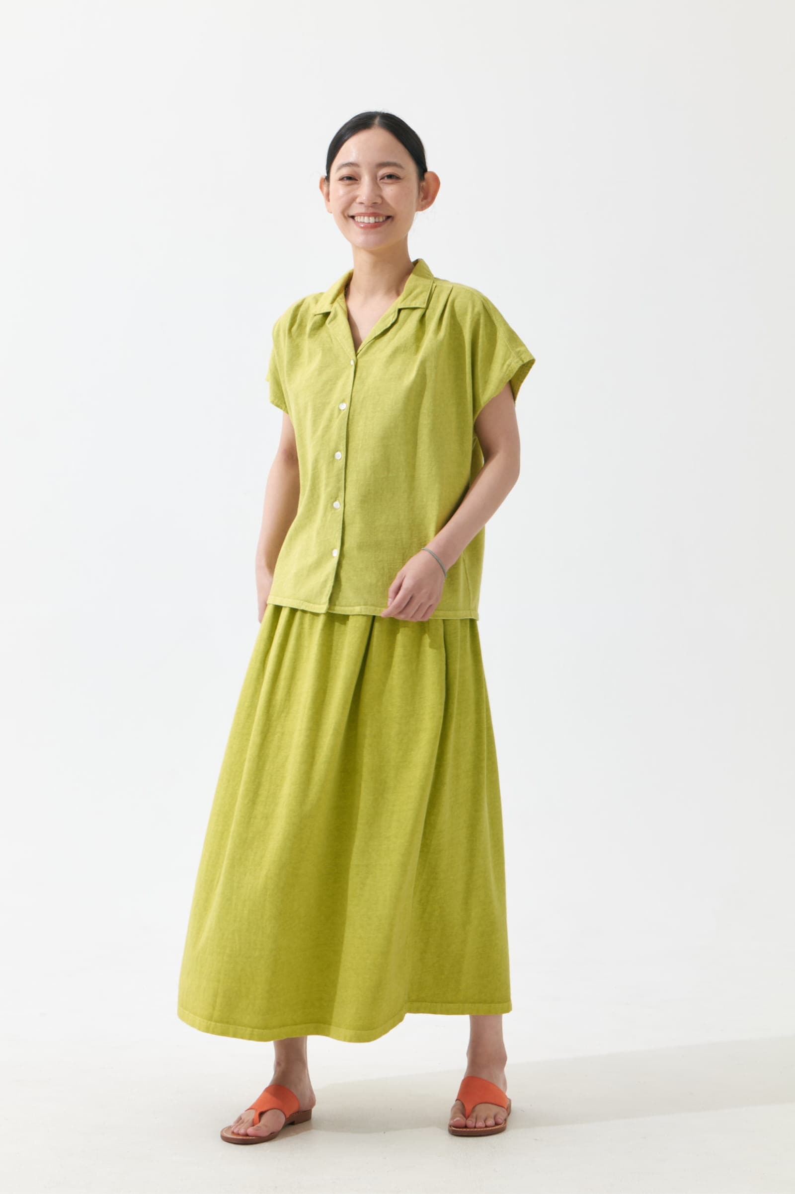 LOOK 06